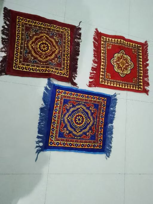 Jute Pooja Mats (Pack of 3)